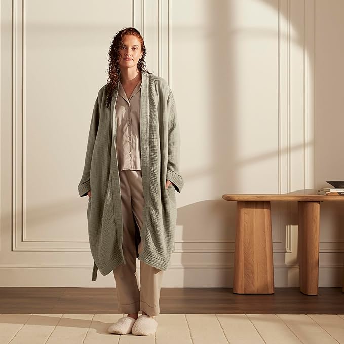 BOLL & BRANCH Dream Robe - 100% Organic Cotton - Ultra Soft, Lightweight, Breathable, and Pre Shrunk - Unisex