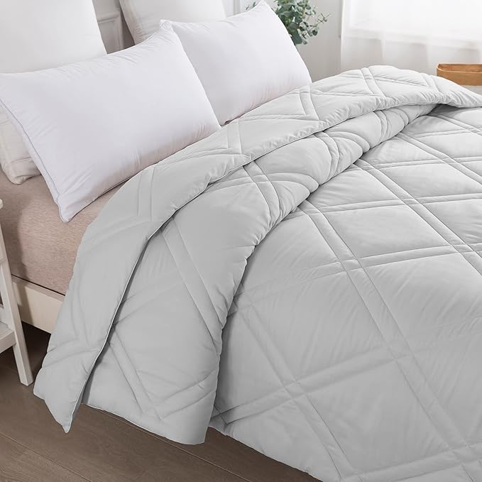Feather and Loom Double Diamond Stitch Down Alternative All Seasons Comforter - Soft and Easy Care Microfiber Cover, Hypoallergenic High Loft Fiber Fill, Machine Washable Color: Grey Size: King