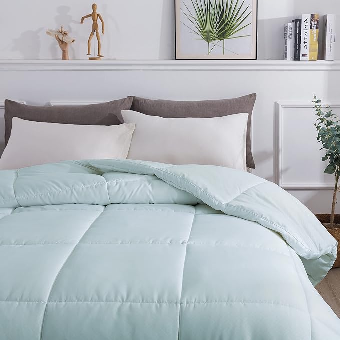 Feather and Loom European Gusset All Season Down Alternative Comforter - 1.5-inch Gusset for Extra Loft, Easy Care Microfiber Cover, Hypoallergenic Fill - Color: Dusty Aqua | Size: Full/Queen