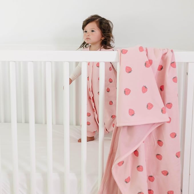 Woolino Toddler Blanket - Merino Wool and Organic Cotton Baby Blanket for Girls and Boys - 4 Season - 52.5” x 40” - Strawberry