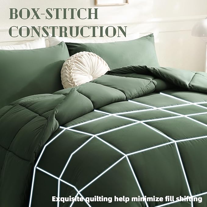 DOWNCOOL Comforters King Size, Duvet Insert,Green All Season Duvet, Lightweight Quilt, Down Alternative Hotel Comforter with Corner Tabs (Green, King 102x90 Inches)
