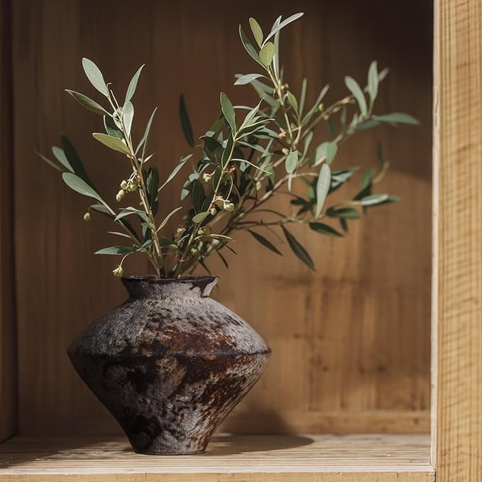 Wabi Sabi Rusty Vintage Vase, 6.3" Tall Wabi Sabi Decor Rustic Farmhouse Pottery Vase for Centerpiece, Textured Pottery Flower Vases for Home Decorative, Table, Living Room, Bedroom, Bathroom, Kitchen