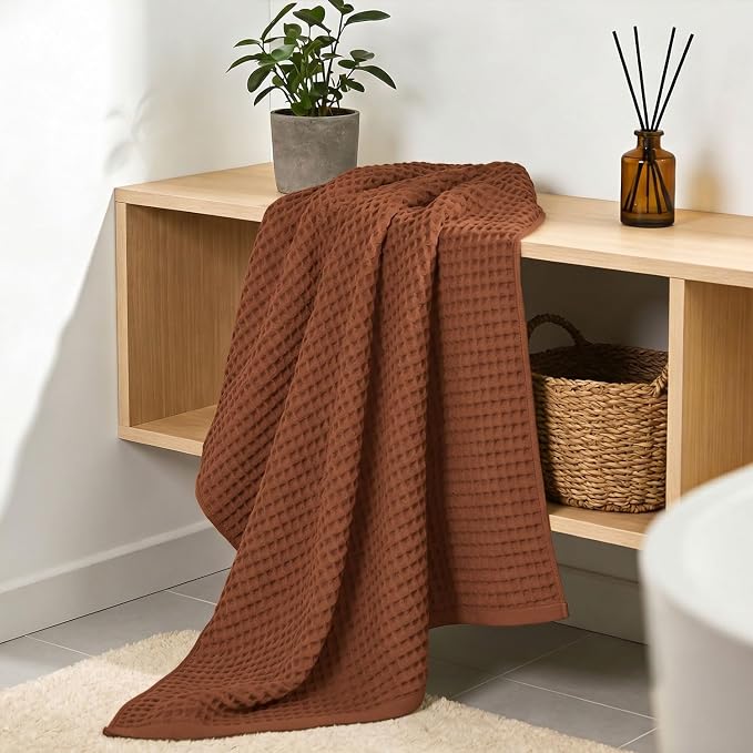 Jacquotha Waffle Bath Towels Set of 2 (Rust) - Low Lint, Lightweight & Quick Dry Cotton Towels, Fall Bathroom Decor, Large 31” x 62”