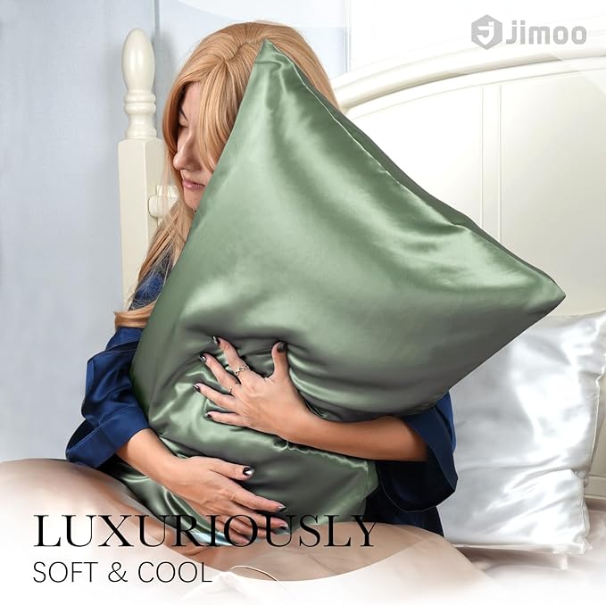 100% Mulberry Silk Pillowcase for Hair and Skin, 22 Momme Pure Natural Silk Pillow Case Both Sided with Zipper, Pillow Cover for Women Mom Men (Matcha, Queen 20''×30'', 1 Pack)