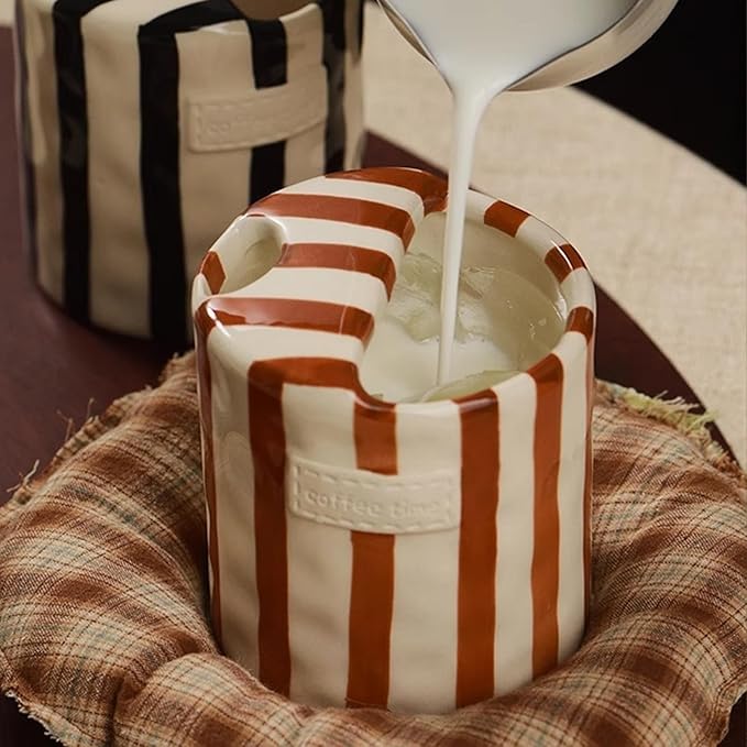 Shelprojsu 10oz Ceramic Coffee Mug,Retro Striped Coffee Cups,with Sip hole Espresso Ceramic Cup,novelty Hand-Painted Striped Travel Mugs-ideal Gift for Coffee Lovers (Brown)