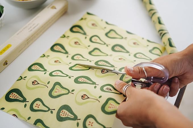 SUPERBEE Beeswax Wrap Roll XL, Reusable Beeswax Wraps for Food, Wrap Roll, Reusable for Wrapping Vegetables, Cheese Paper, Bowl Covers and Sandwich Wrapping Paper, Pears - 35x13"
