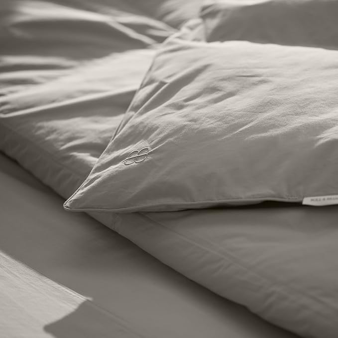 BOLL & BRANCH Percale Quilted Down Alternative Comforter - King/Cal King, Pewter - Duvet Insert and Cover in One Layer - All-Season, Luxury Organic Cotton, Hypoallergenic Primaloft - 1 Comforter