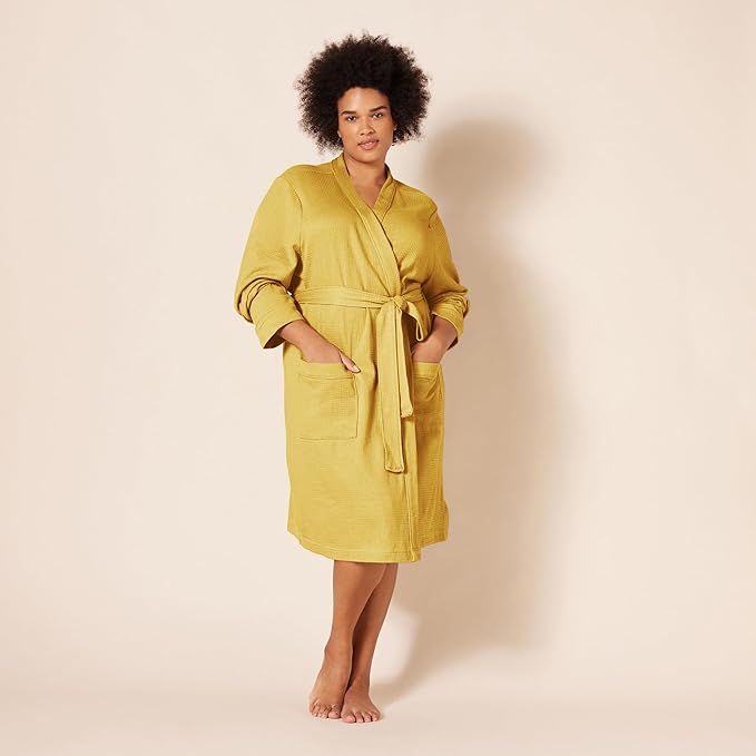 Amazon Essentials Women's Lightweight Waffle Full-Length Bath Robe with Pockets (Available in Plus Size)