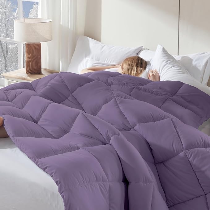DOWNCOOL Comforters Twin Size, Duvet Insert, Light Purple All Season Duvet, Lightweight Quilt, Down Alternative Hotel Comforter with Corner Tabs (Light Purple, Twin 64x88 Inches)