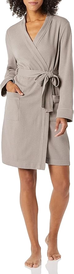 Amazon Essentials Women's Lightweight Waffle Full-Length Bath Robe with Pockets (Available in Plus Size)