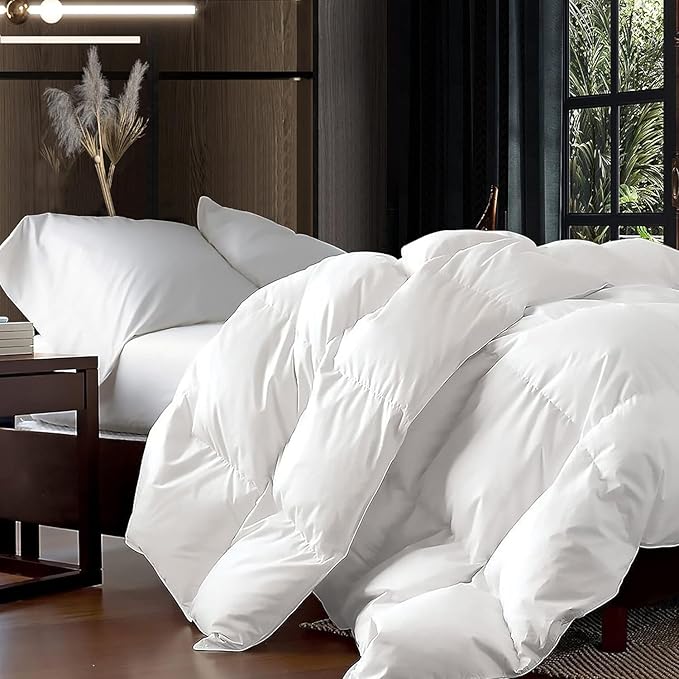Luxurious Palatial King/Super King Goose Down Comforter, 120 X 90 inches, Unique White Solid, 600 Thread Count, 100% Egyptian Cotton Cover, 85 Oz Fill Weight, 750 Fill Power