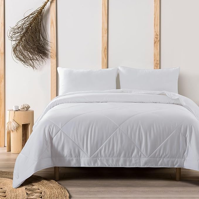 Feather and Loom 300 Thread Count Lyocell All Season Down Alternative Comforter - Eco-Friendly, Sustainable Fabric and Fiber, Hypoallergenic High Loft Fiber Fill, Machine Washable - Size: King