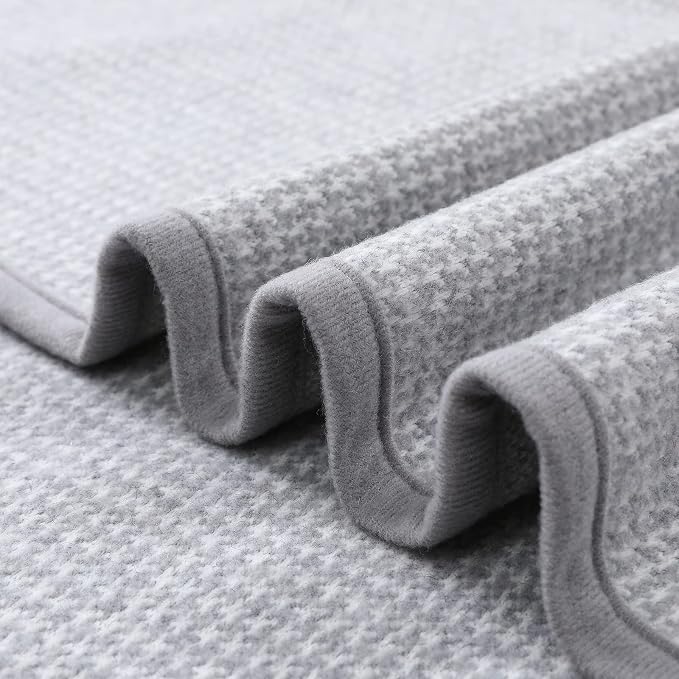 ACUSHLA Merino Wool Camp Blanket - Warm Thick Washable Large Bed Throw for Couch Sleeping Grass Stadium Picnic Hiking Van, Grey 79" x 63"