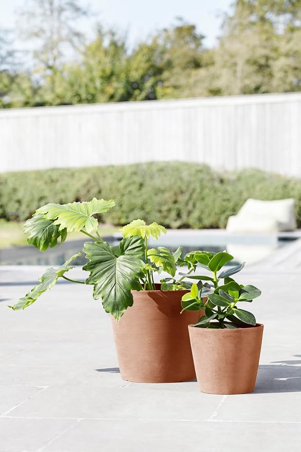 Ecopots Amsterdam Durable Modern Round Indoor/Outdoor Recycled-Based Composite Flower Pot Planter, Terracotta Color, 10"