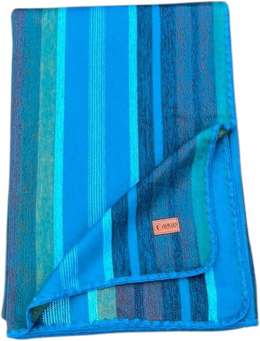 Alpaca Wool Throw Blanket 95 x 65 Inches | Large Warm Ultra-Soft Blanket | Hypoallergenic, Breathable, Non-Itchy Alpaca Wool Fabric | (Turquoise Blue, Queen (95" x 65"))