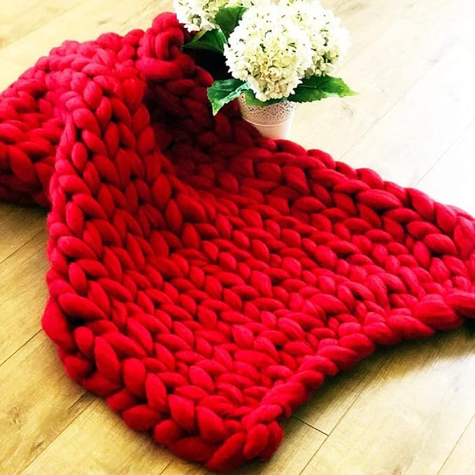 BBPM Chunky Knit Throw Blanket 100% Hand Made Large Merino Wool Loop Yarn Soft Fluffy Throws for Couch Sofa Bed Big Crochet Cozy Heavy Thick Cable Woven Blanket,Red,120x150cm/47x59in