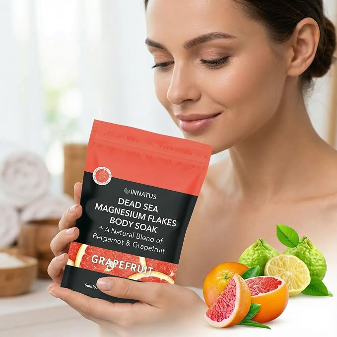 Pure Dead Sea Magnesium Flakes Clarity Soak – Relaxing & Replenishing 14oz Bath Soak – Infused with Infused with Natural Oils for Muscle Recovery (Grapefruit)