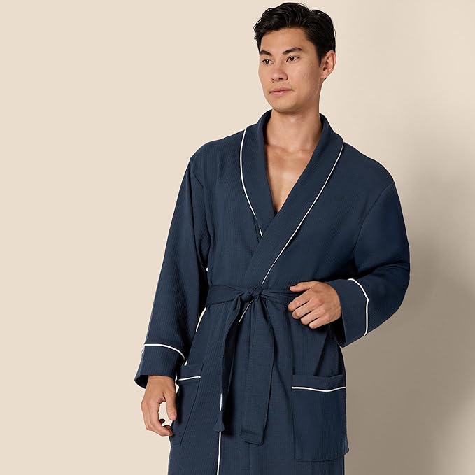 Amazon Essentials Men's Lightweight Cotton Waffle Bathrobe (Available in Big & Tall)