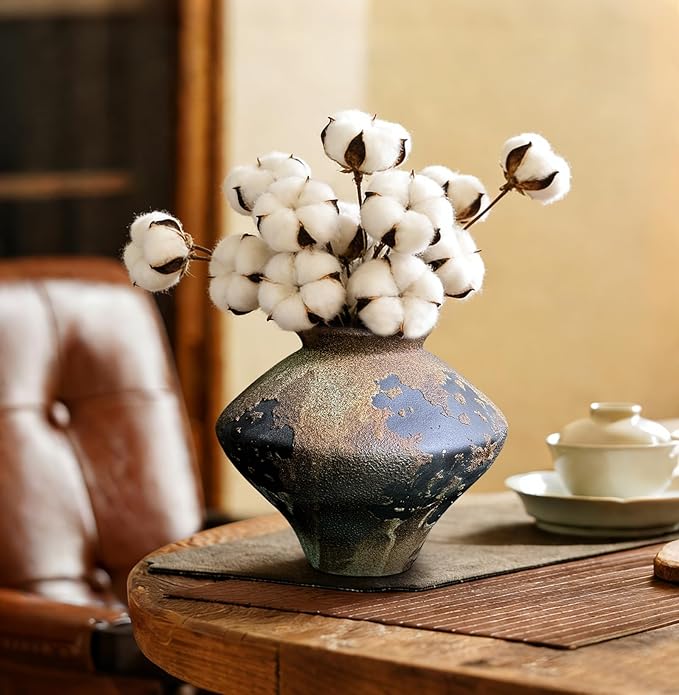 GeLive Rustic Brown Textured Ceramic Vase, 6.3-Inch Bulbous Wabi Sabi Boho Farmhouse Pottery, Distressed Vintage Accent Centerpiece for Dried & Fresh Flowers, Living Room Bedroom Office Home Decor