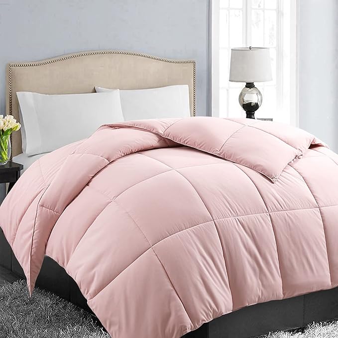 EASELAND Twin Size Down Alternative Comforter - Quilted Duvet Insert for All Seasons, Soft Lightweight with Corner Tabs, Summer Winter Warm Bedding, Pink 64×88 Inches