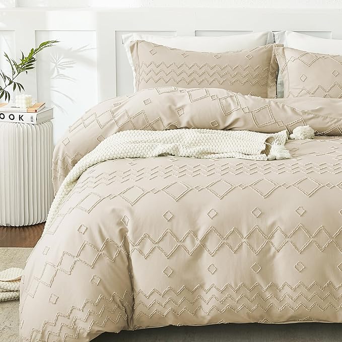 EMME Boho Duvet Cover Queen Size Beige - 3 Pieces Soft & Breathable Tufted Boho Shabby Chic Embroidery Bedding for All Seasons, 1 Duvet Cover with 2 Pillow Shams & Zipper Closure (Beige, Queen)