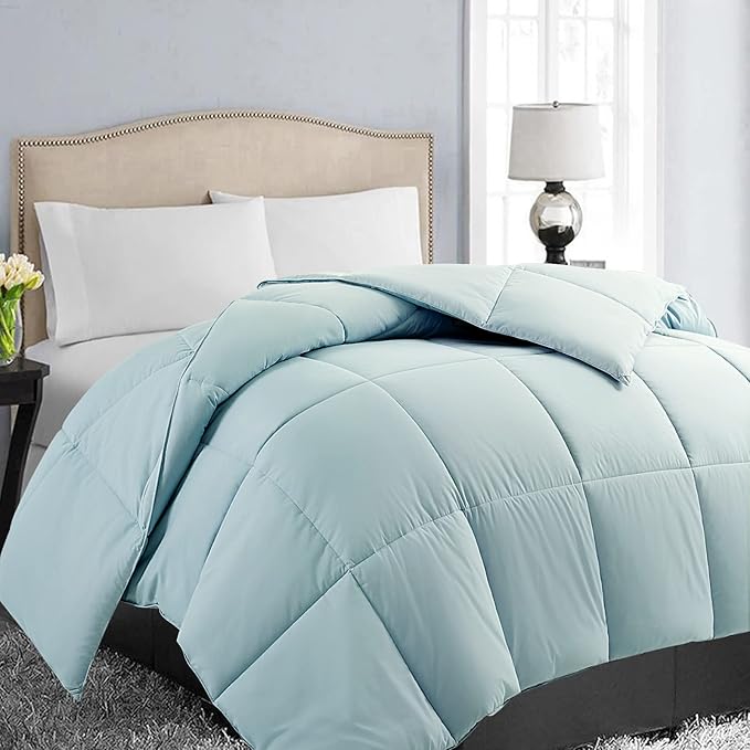 EASELAND Twin XL Down Alternative Comforter - Quilted Duvet Insert for All Seasons, Soft Lightweight with Corner Tabs, Summer Winter Warm Bedding, Aqua 68×92 Inches