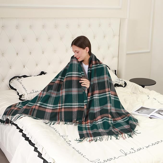 100% Wool Blanket Throw,Green Plaid Wool Blanket with Compact Bag,Rustic Soft Lightweight Blanket for Couch,Sofa,Bed & Lounging Decoration, Warm Travel Blanket for Home, Airplane,Ideal Gifts 55"x83"
