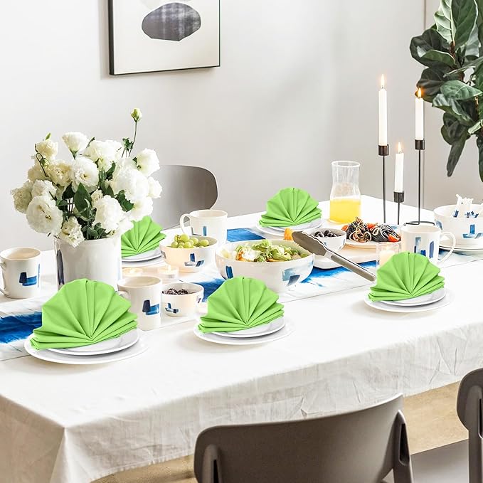 SuperO Set of 40 Cloth Napkins 17 x 17 Inch, Polyester Solid Washable Dinner Napkins with Hemmed Edges,Great for Restaurant, Wedding and Party(Apple Green)