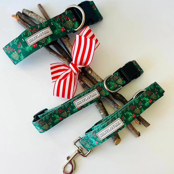 Lucky Love Dog - Adjustable Dog Collar with Easy Click Holly for Large Ones, Durable, & Comfortable for Male & Female Dogs, Pet Collar for Puppies & Adult Dogs - Holly, Large