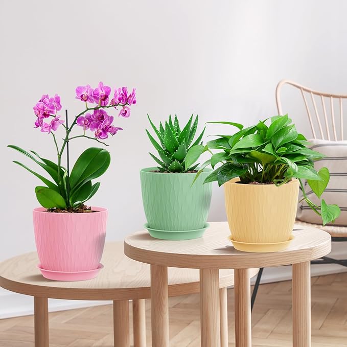 WSMKSZ 7 inch Plant Pots, 5 Pack Flower Pots with Drainage Holes and Saucers for Indoor Plants, Plastic Planters with Water Ripple for Small Garden House Plants, Nursery Pots for Succulent, Colorful