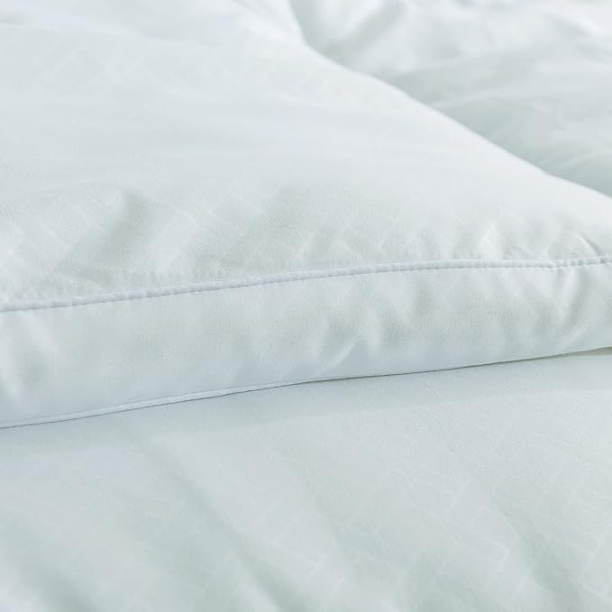 Feather and Loom European Gusset All Season Down Alternative Comforter - 1.5-inch Gusset for Extra Loft, Easy Care Microfiber Cover, Hypoallergenic Fiber Fill - Color: Dusty Aqua | Size: Twin