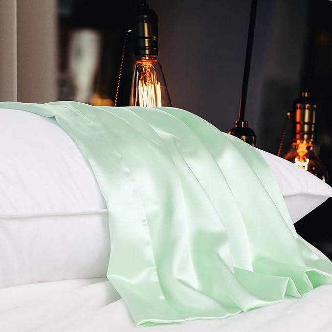 uxcell 1 Pack 100% Charmeuse Pure Silk Pillowcase for Hair and Skin, 350TC 19 Momme Soft Breathable Pillow Case with Hidden Zipper, Light Green Silk Pillowcase Travel (14x20inch)