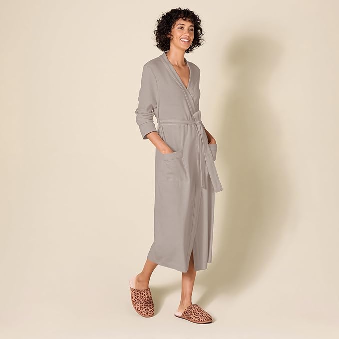 Amazon Essentials Women's Lightweight Waffle Full-Length Bath Robe with Pockets (Available in Plus Size)