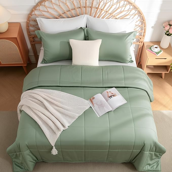 NEXHOME PRO 100% Viscose from Bamboo Comforter Queen Size - Ultra-Soft, Breathable, Lightweight All-Season & Summer Duvet Insert, Natural Temperature Regulating for Cooling Sleep Sage Green