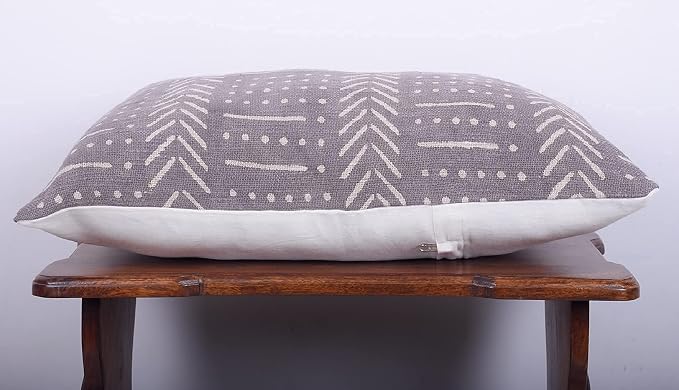 Trade Star 100% Cotton Mudcloth Pillow Cover Handloomed Spring Breathable Pillow Case Luxurious Rustic Rectangle Modern Framhouse Lumbar Bed Cushion Case (Grey Snow 14X22 INCHES)