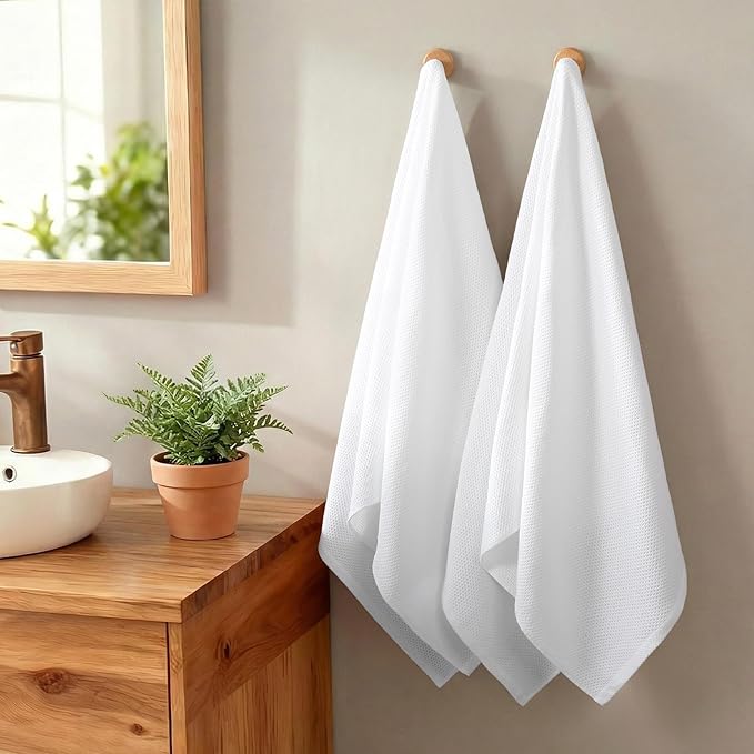 REDKISS 100% Cotton Waffle Weave Bath Towels 4 Pack - 27.5x55 Inches| Lightweight, Quick Dry & Highly Absorbent,Perfect for Spa, Gym, Travel, Guest Bathroom-White