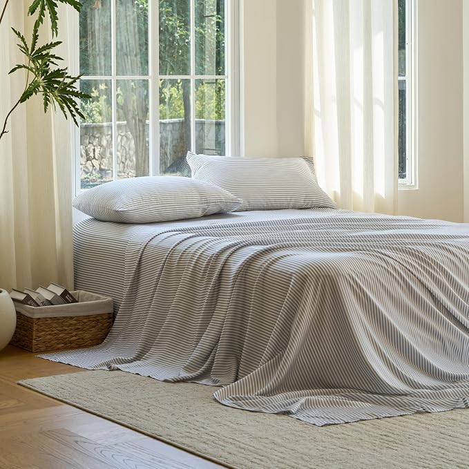 DOZ Sheet Set, 100% Viscose derived from Bamboo, Organically Grown, Buttery Soft, Cooling Sheets, High GSM, Deep Pockets - 4 Piece - 2 Pillowcases 1 Fitted Sheet 1 Top Sheet (Stripe, Full)