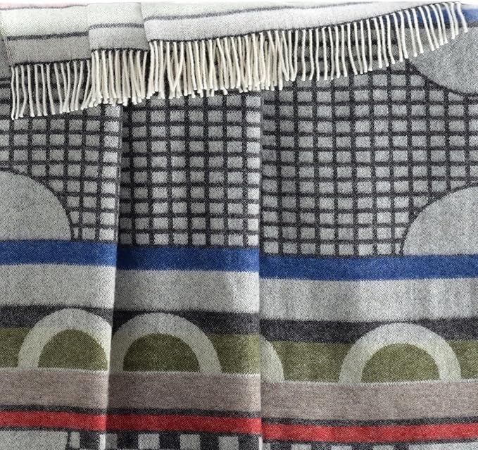 JJ Textile Geometric Throw New Wool & Recycled Merino Sheep Wool- Soft & Cosy with a Reversible Design - Sustainable Throw for Bed, Sofa & Home Decor - Large Blanket 190cm x 130cm.