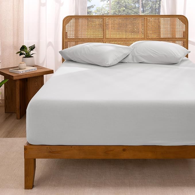 Bare Home 100% Organic Cotton Jersey Fitted Sheet - King Size - Ultra Soft - Deep Pocket Fitted Sheet - 100% Cotton - Ring Spun Yarns (King, Cloud Grey)