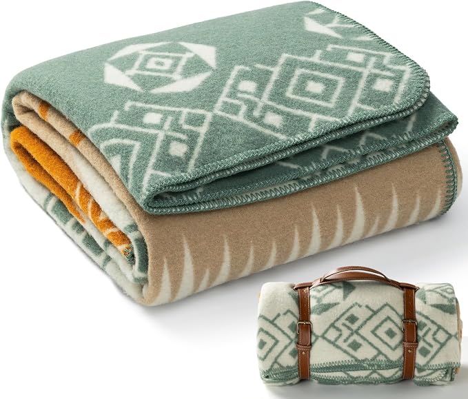 Molithe 100% Wool Blanket, 62" x 48", Warm, Thick, Washable, Military | Great for Camping, Outdoors, Sporting Events, Survival Kits Lake