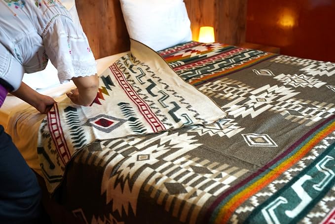Alpaca Wool Blanket, King Size 100 x 83, Reversible 2 in 1, Thick and Ultra Soft, Hypoallergenic, Non-Itchy, Handmade in Ecuador. Premium Alpaca Wool Thtow Blanket for Cozy Comfort. (Aztec Brow)