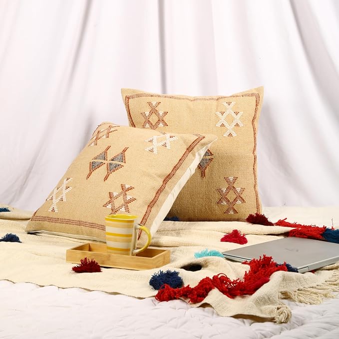 Trade Star 100% Cotton Cushion Covers Handwoven Pillowcases Handloomed Rug Decorative Cushion Cases 18x18 Inches Set of 2 Throw Pillow Covers Designer Pillow Shams