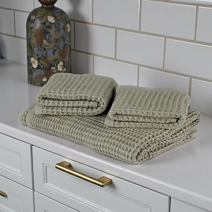 DEMMEX Organic Cotton Waffle Weave Turkish Bath Towel - Ultra Soft Lightweight Quick Dry, Oeko-Tex Certified, 100% Turkish Cotton (Beige, Large (60x30))