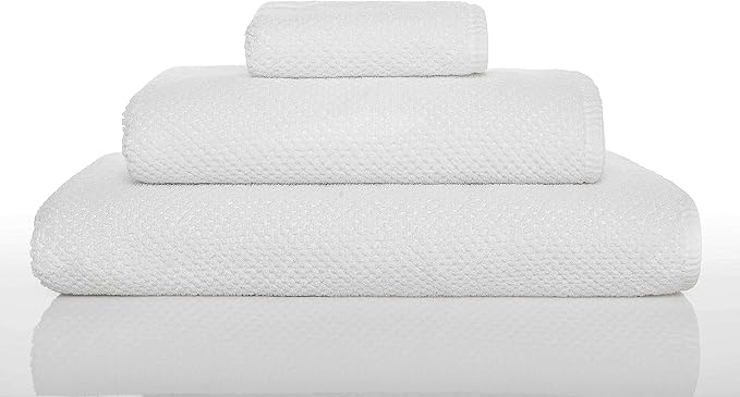 Graccioza Bee Waffle Bath Sheet 35" x 72" - 100% Egyptian Combed Cotton, 550 GSM - Elegant Waffle Pattern Towels for Bathroom - Super Absorbent and Quick Dry Soft Bath Towel - White