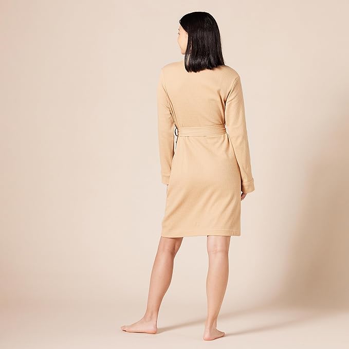 Amazon Essentials Women's Lightweight Waffle Full-Length Bath Robe with Pockets (Available in Plus Size)