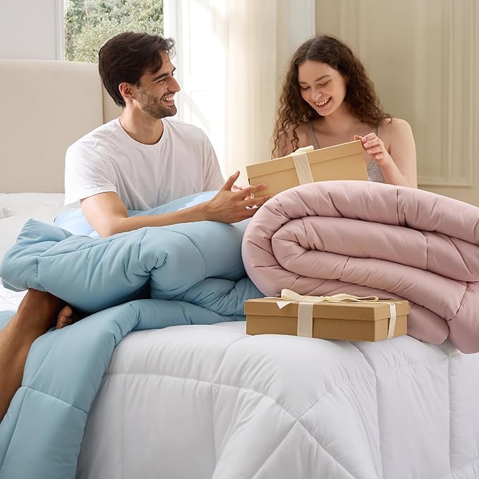Bedsure Comforter Duvet Insert - Quilted Comforters Oversize Queen, All Season Duvet, GentleSoft Down Alternative Bedding, with 8 Tabs, Gifts for Women/Men, Brown, Oversize Queen 98x98Inches