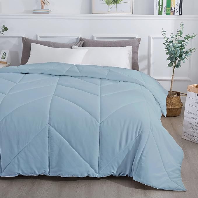 Feather and Loom Chevron Stitch Down Alternative All Seasons Comforter - Soft and Easy Care Microfiber Cover, Hypoallergenic High Loft Fiber Fill, Machine Washable Color: Blue Fog Size: Twin