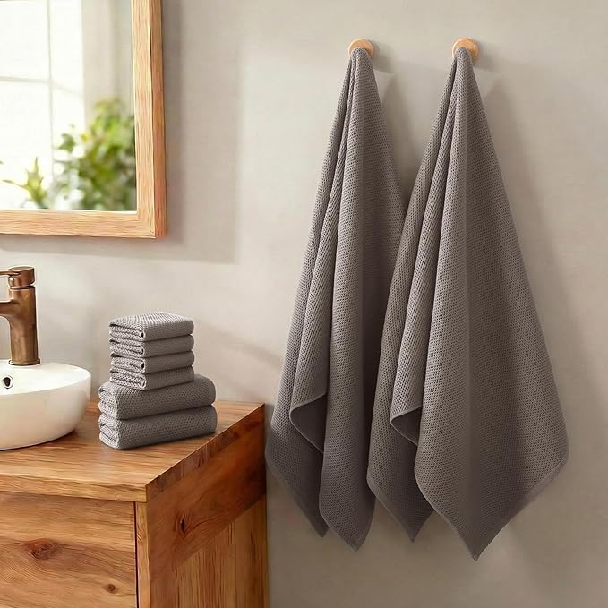 REDKISS Quick Dry Waffle Towel Set of 8, 100% Cotton,Lightweight & Highly Absorbent Waffle Towels for Bathroom, Spa, Gym, Pool-2 Bath Towels, 2 Hand Towels & 4 Washcloths,Brown