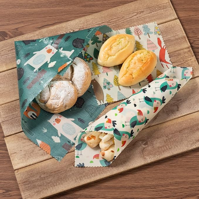 Akeeko Reusable Beeswax Food Wraps - Assorted 9 Packs, Reusable, Plastic-Free Food Storage, 5 Small, 2 Medium, 1 Large, 1 Extra Large Wraps with Forest Animals Pattern