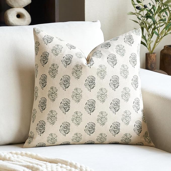 FIOUOVO Floral Vintage Throw Pillow Covers 24x24 Pillow Cover Block Print Decorative Cushion Covers Farmhouse Neutral Accent Home Décor for Sofa Couch Living Room Bedroom, 1PC, Olive Green